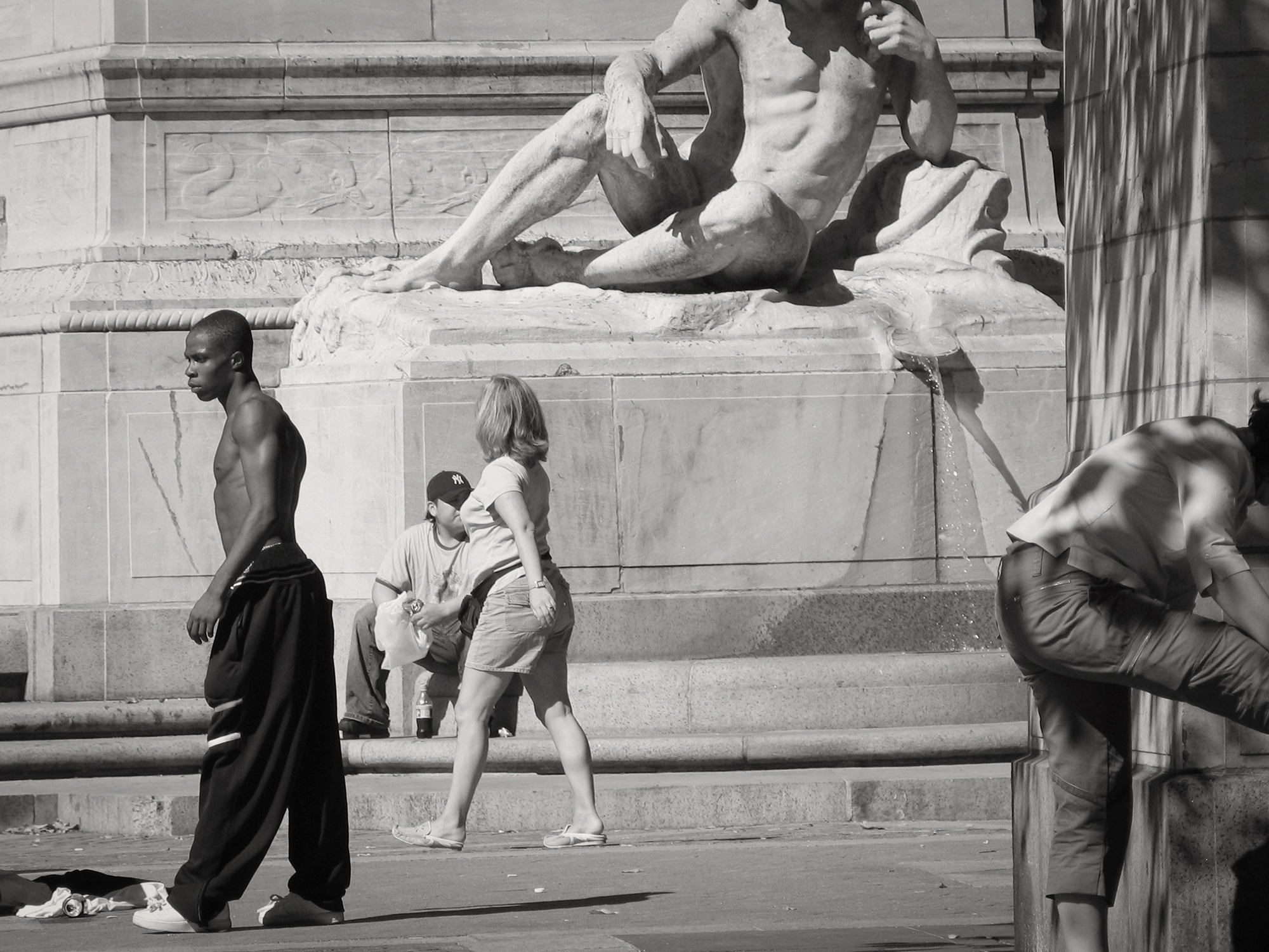 Christoph Radke, New York City, break dancer at Columbus Circle, 2005